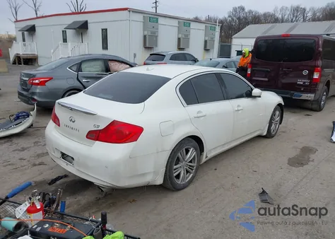 2012 Infiniti G37 Journey z USA, uszkodzony, nr VIN JN1CV6AP5CM629377